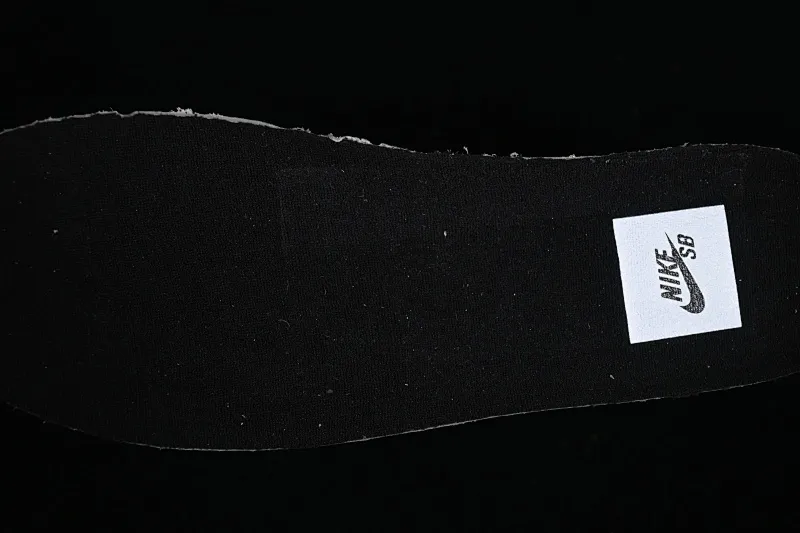 All categories Nk SB Dunk series Nk SB Dunk Low low-top sneakers F version Nk SB Dunk Low Pro ISO raw rubber black and white Dunk series retro low-top casual sports skateboard shoes CD2563-001